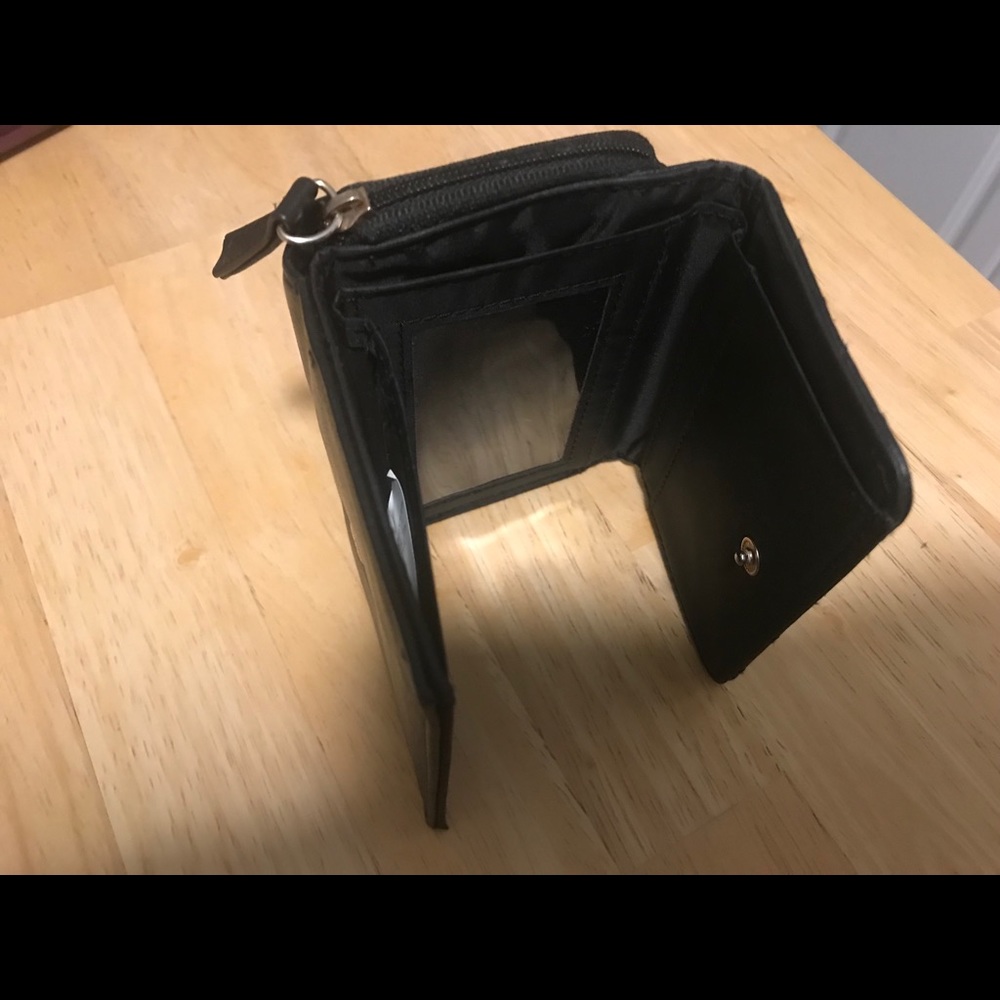 Atmosphere Wallet